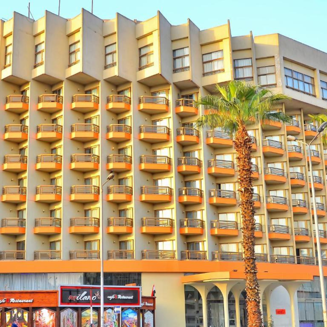 Aracan Pyramids Hotel